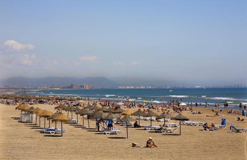 Sweets Rooms On The Beach Valencia Eksteriør billede