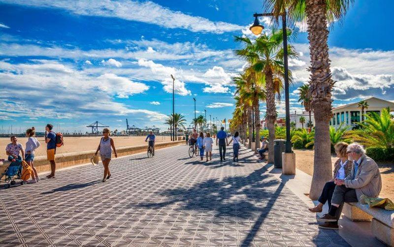 Sweets Rooms On The Beach Valencia Eksteriør billede